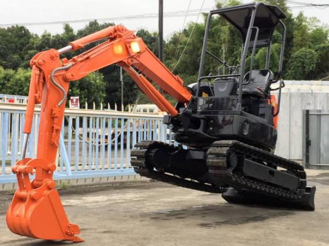 ゆうゆう hitachi #zx125w #タイヤユンボ #日立建機 #建機 #建設機械