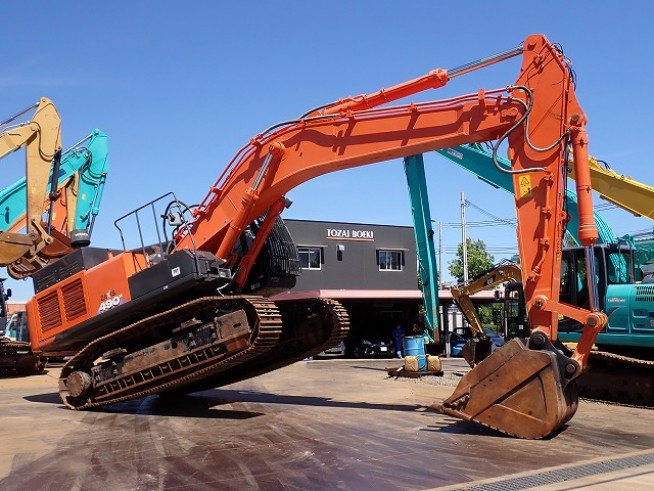 フトアゴン　限定品　専用 新車納入実績】日立建機 油圧ショベル「ZX135USOS-6」ご紹介